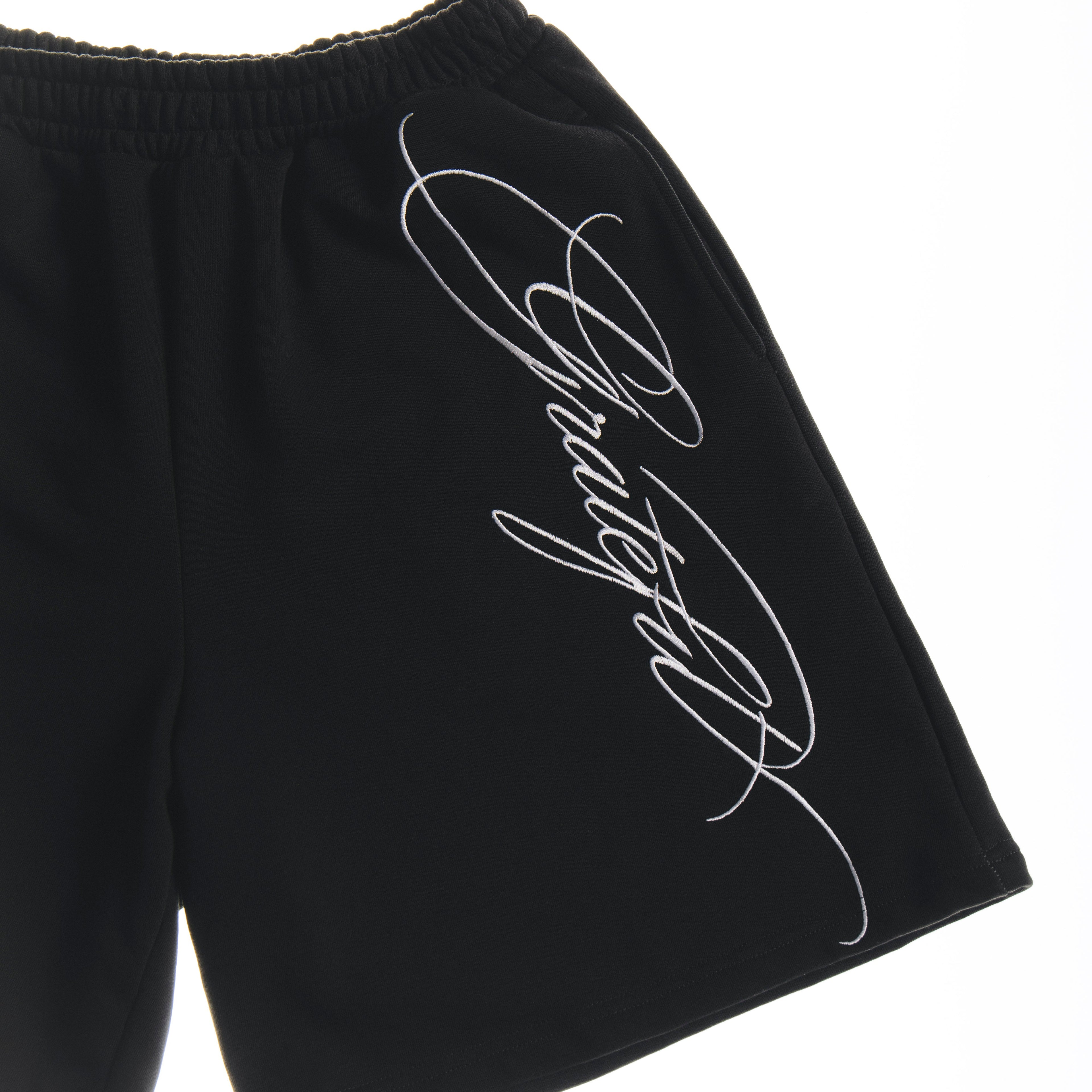 emiproject black shorts