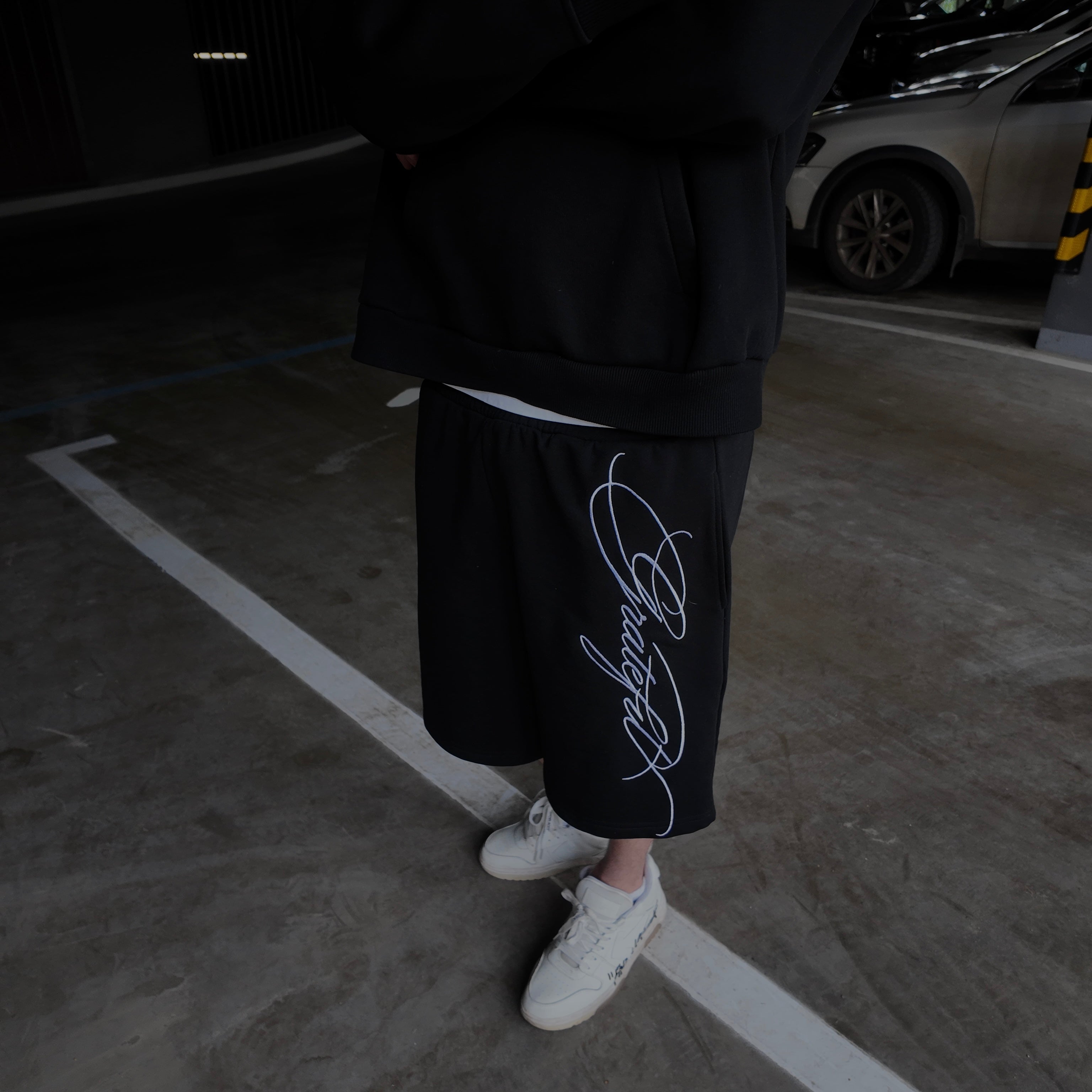 emiproject black shorts